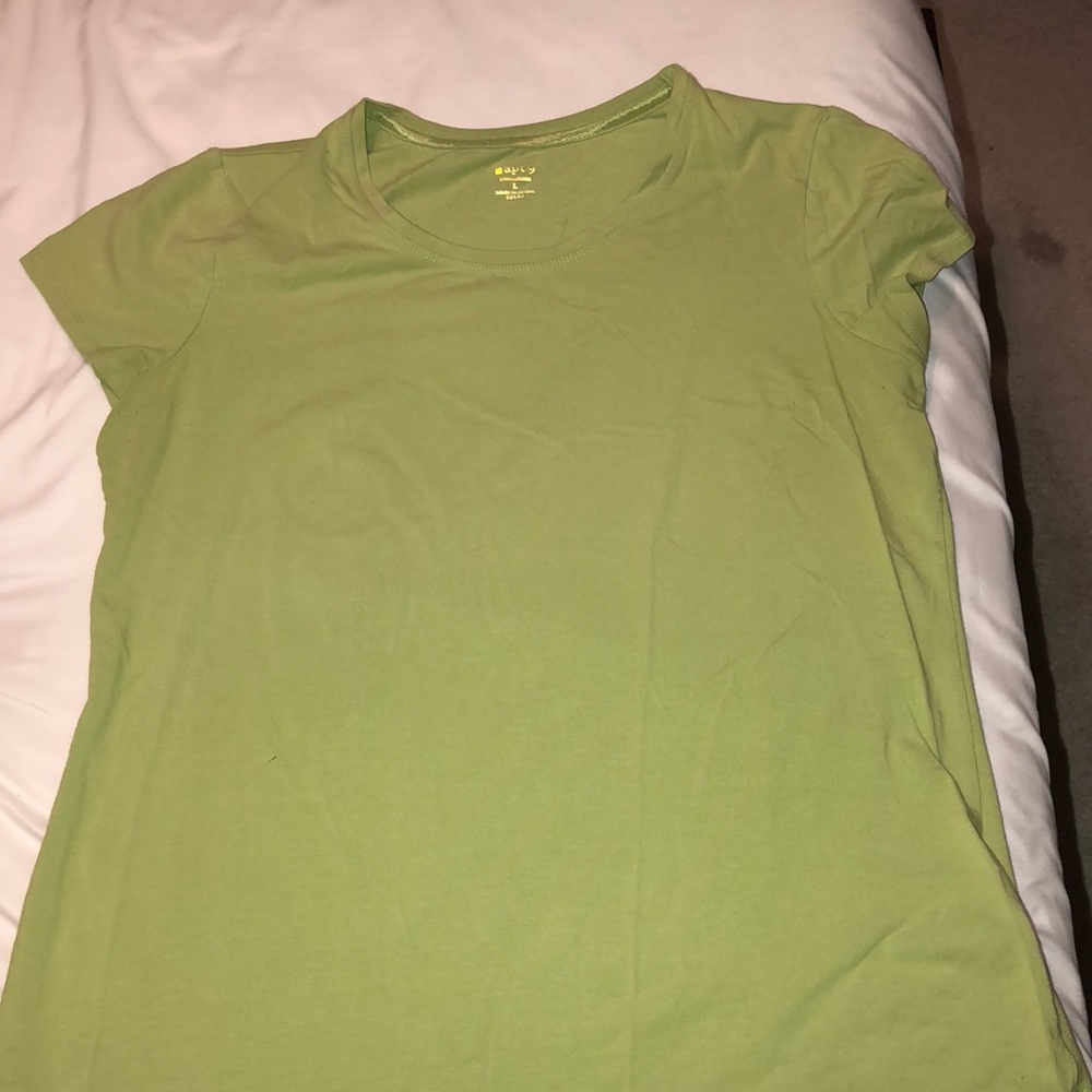 i am selling a green t-shirt.